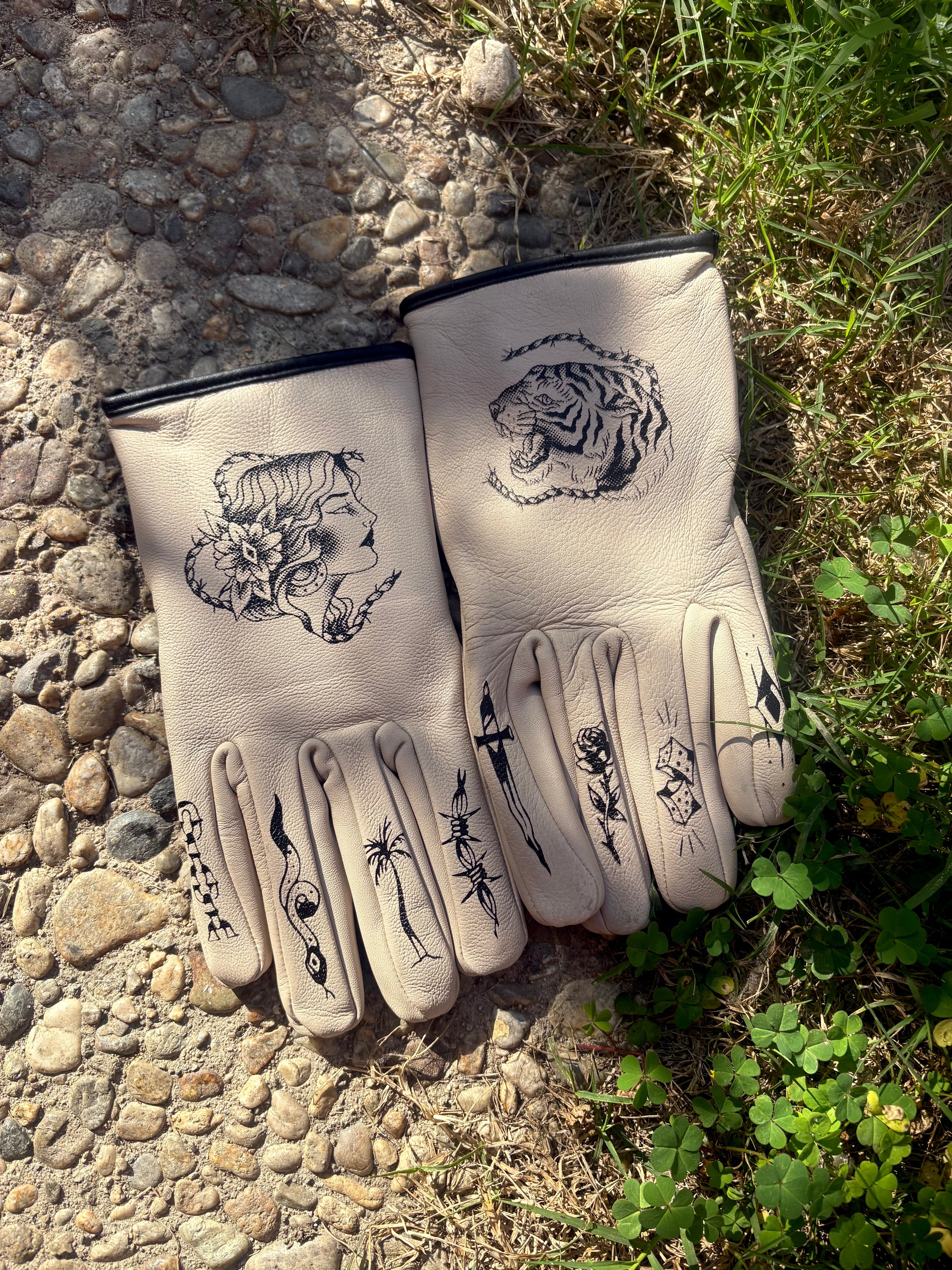 MO Moto Gloves